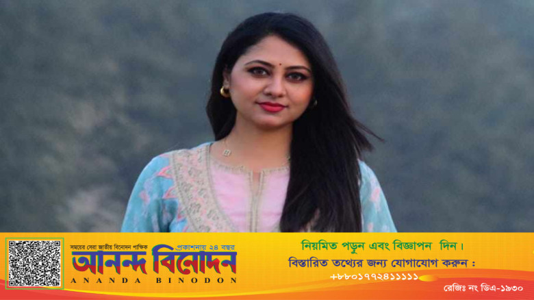 কনটেন্টে কণ্ঠস্বর: ডিজিটাল কণ্ঠে নারীর জাগরণ